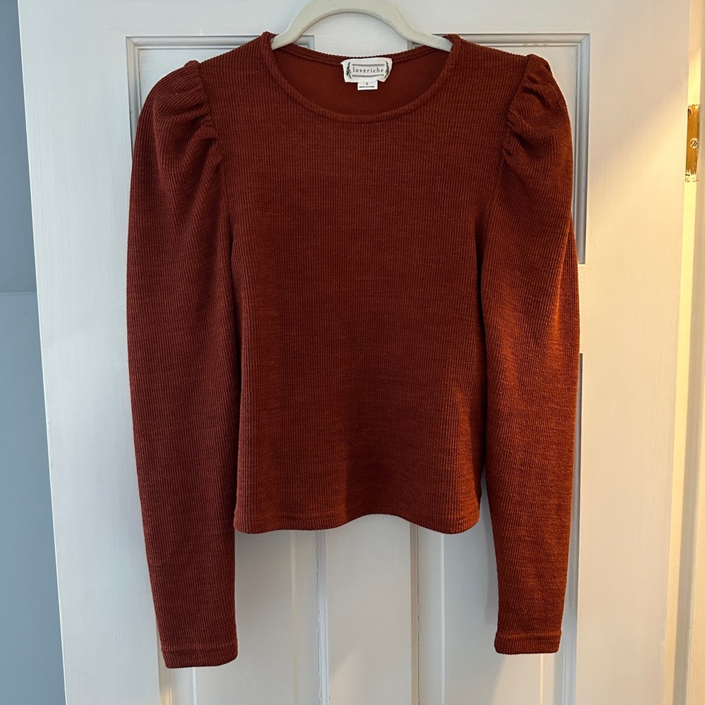 Small, burnt orange, thin sweater